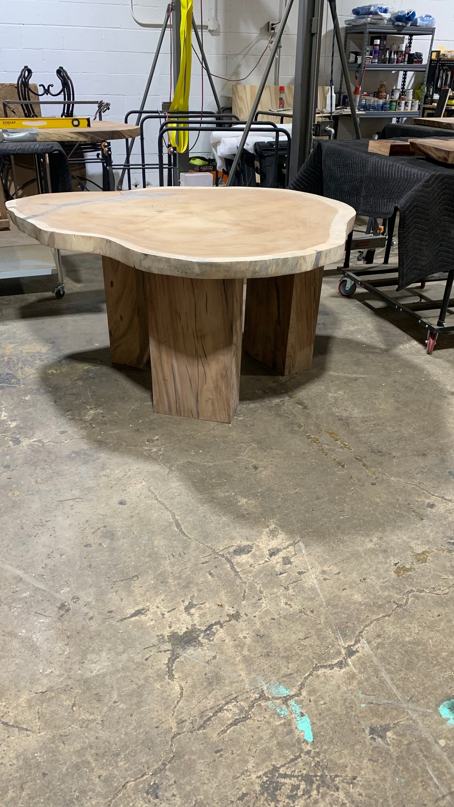 Table Top Round Slab 65"x58"x3"