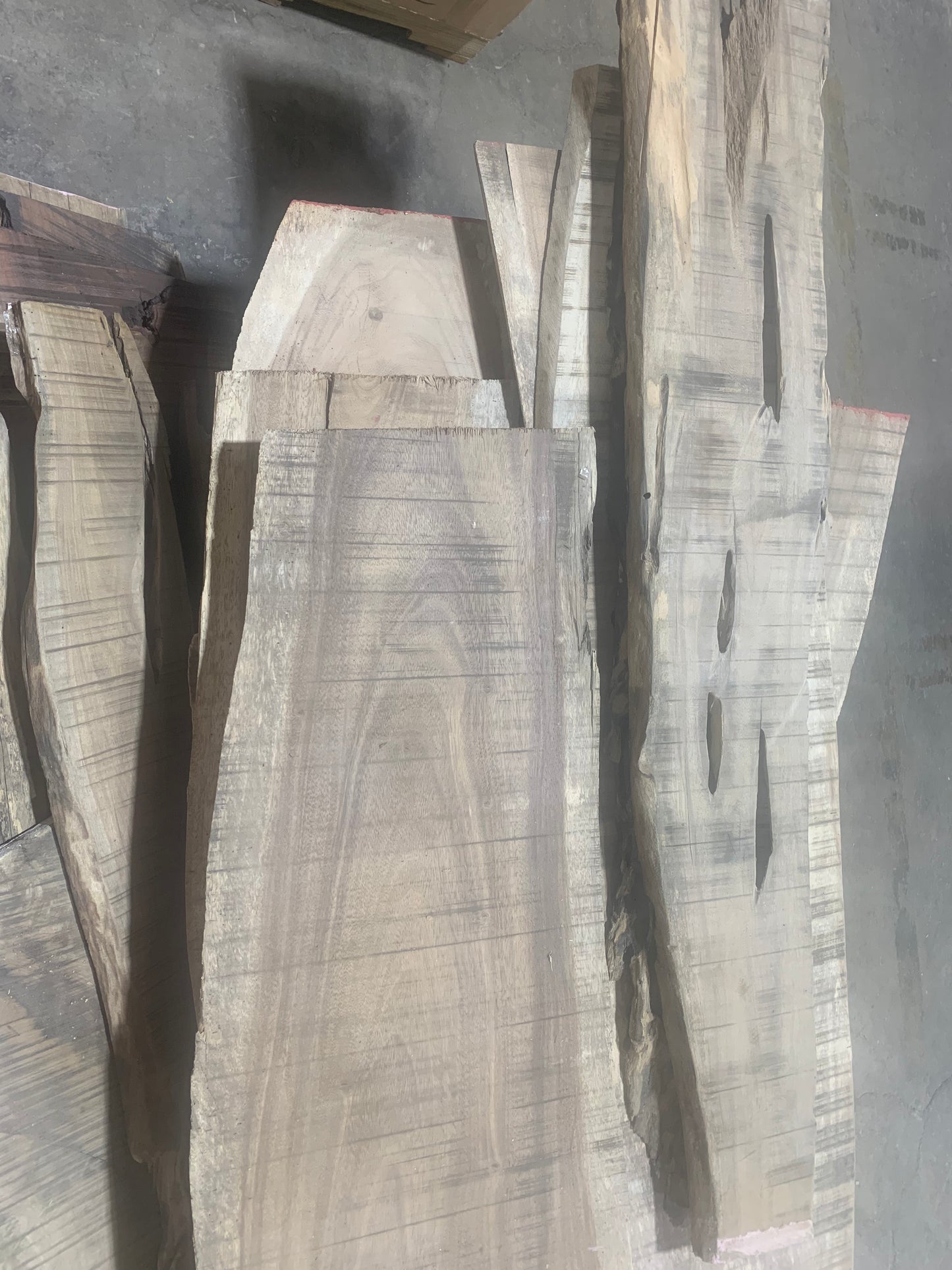 Custom Live Edge Dining Tables for Interior Design and Home Decor accented with rustic slab Coffee/End table furniture.