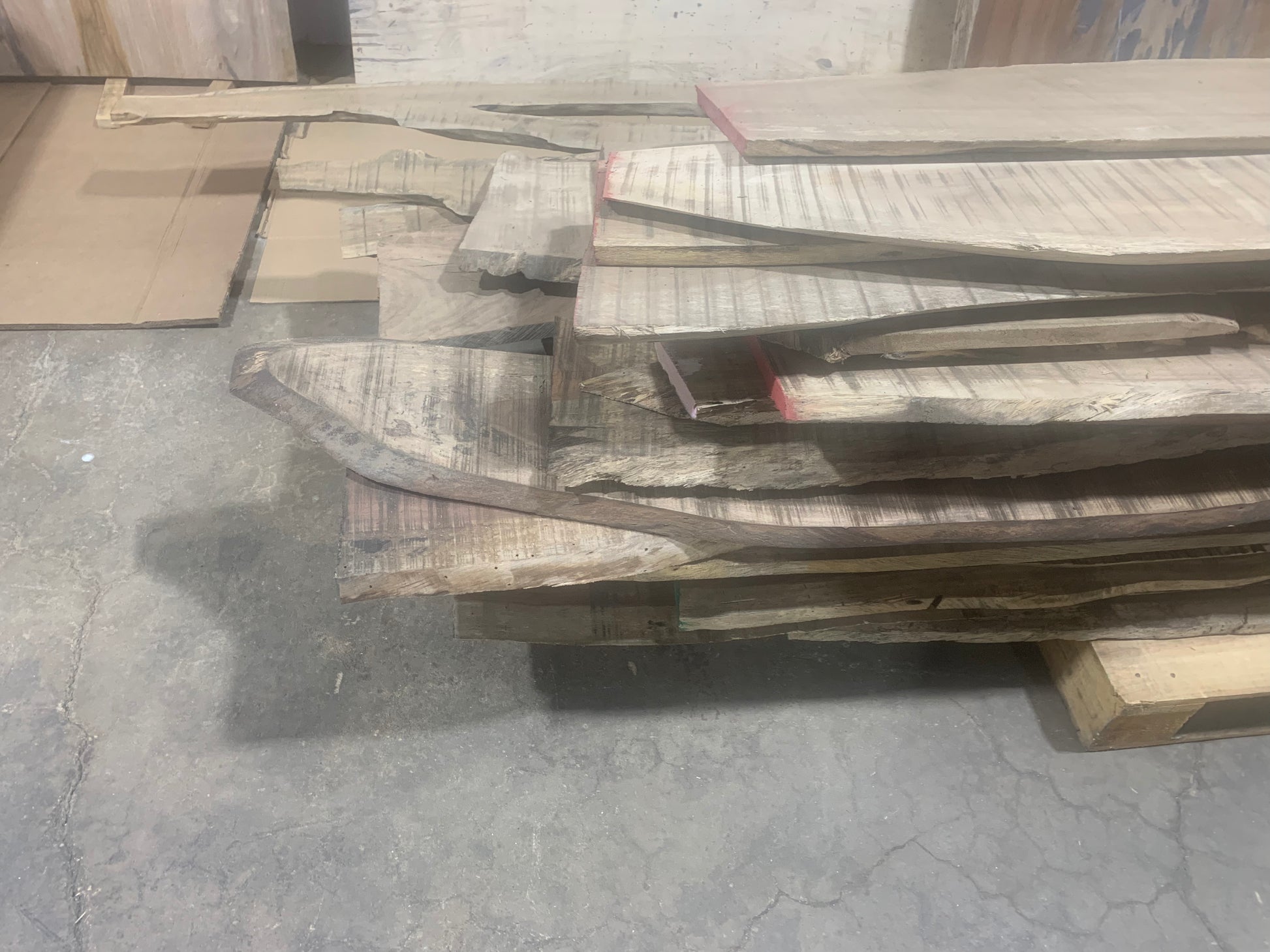 Custom Live Edge Dining Tables for Interior Design and Home Decor accented with rustic slab Coffee/End table furniture.