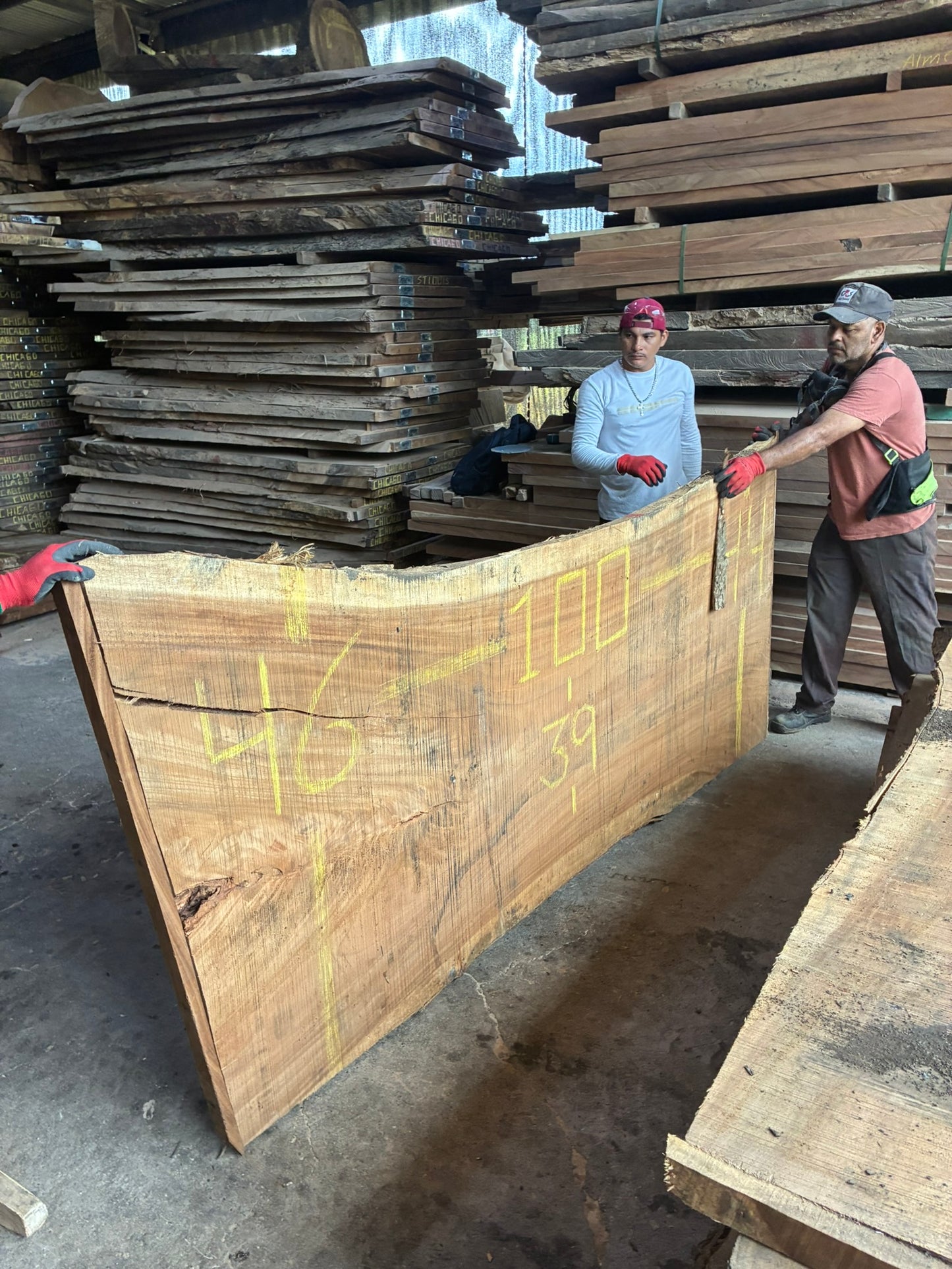 Slab 100"L x 43”W X 2"H SL058CEN