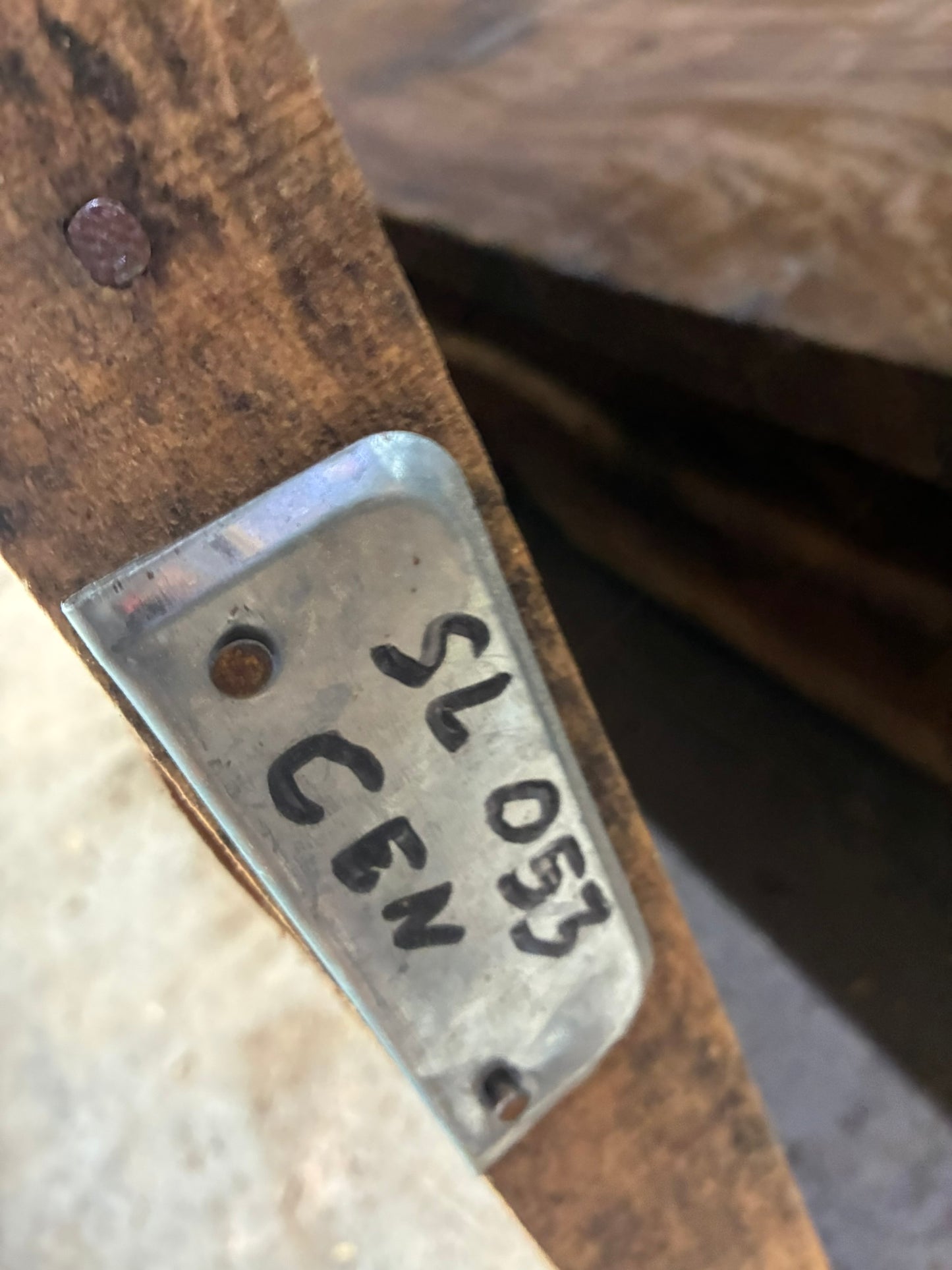 Slab 135"L x 51”W X 2"H SL053CEN