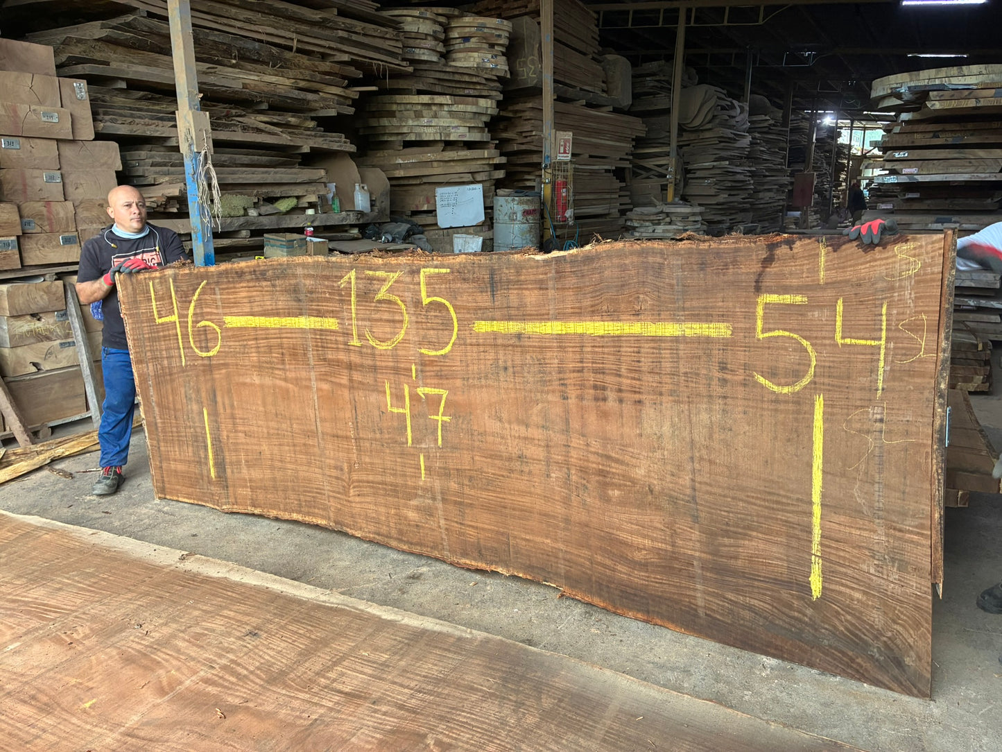 Slab 135"L x 49”W X 2"H SL052CEN