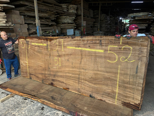 Slab 131"L x 51”W X 2"H SL017GNC
