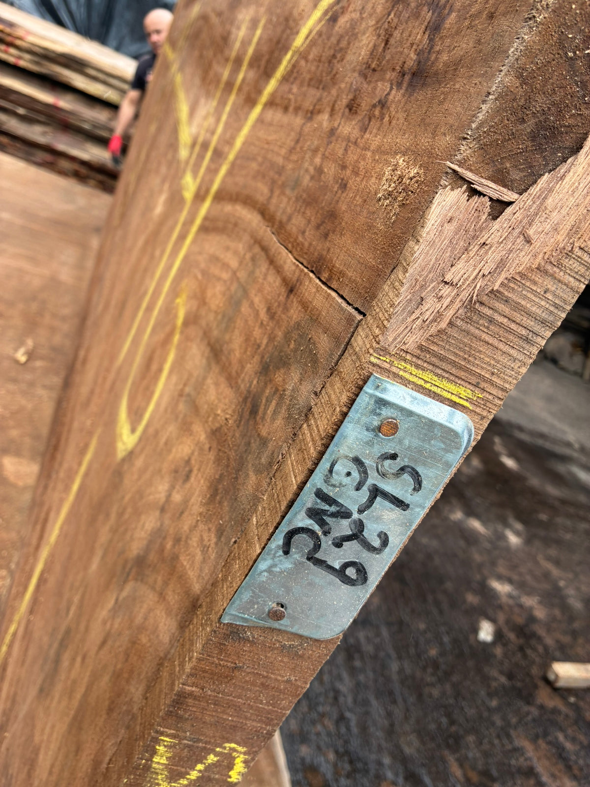 Slab 148"L x 46”W X 2"H SL029GNC