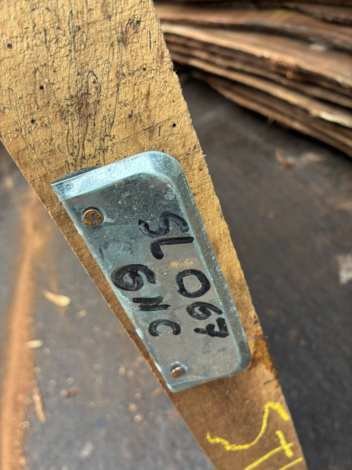 Slab 146"L x 46”W X 2"H SL067GNC