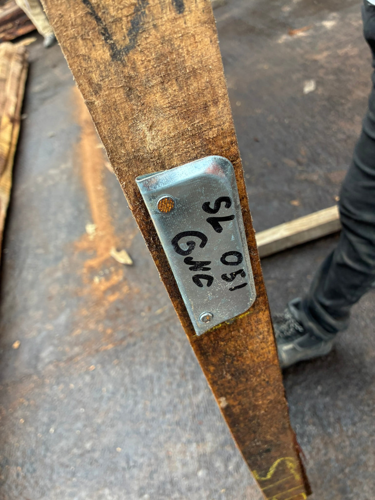 Slab 166" L x 54” W X 2" H SL051GNC