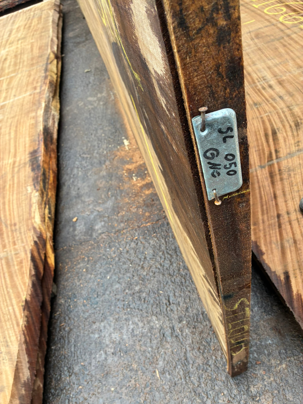 Slab 182" L x 53” W X 2" H SL050GNC