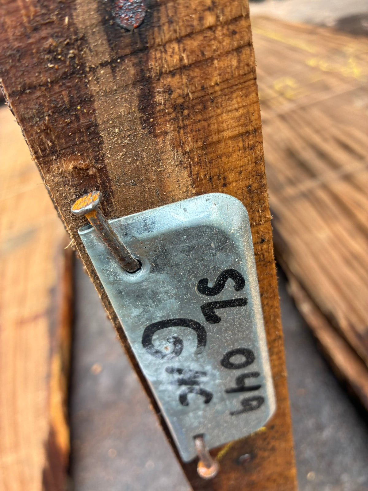 Slab 185" L x 54” W X 2" H SL049GNC