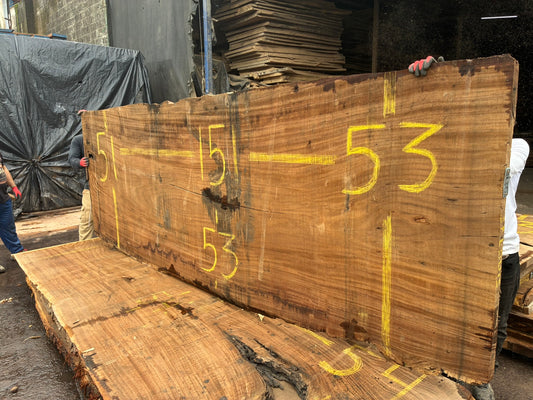 Slab 135" L x 52” W X 2" H SL035GNC