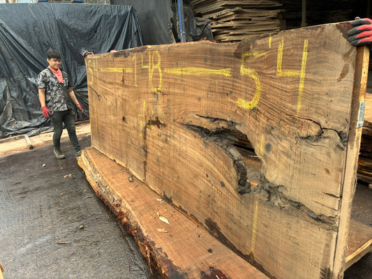 Slab 148"L x 54”W X 2"H SL044GNC