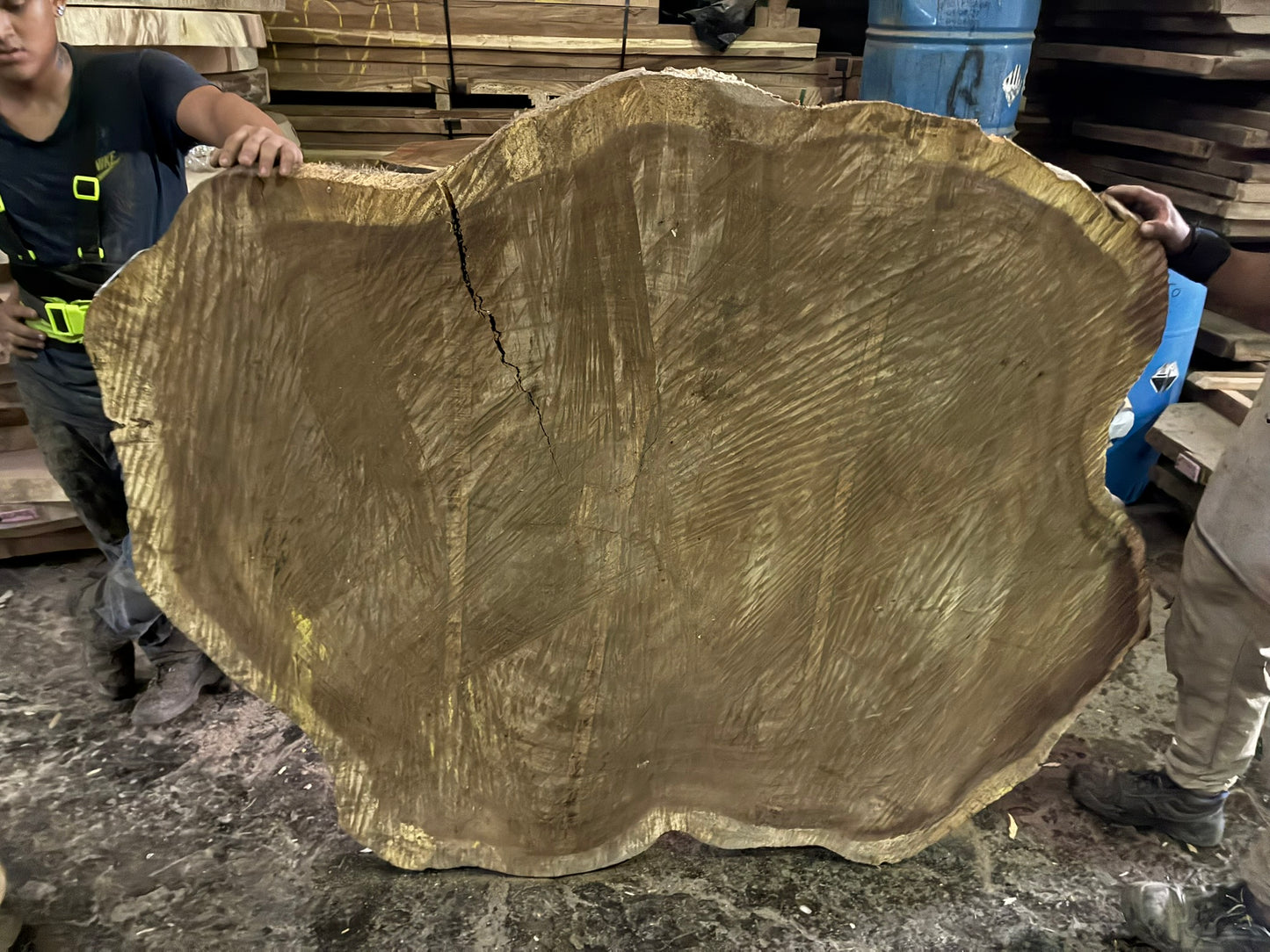 Round 64"x52"x3" SLO11CEN