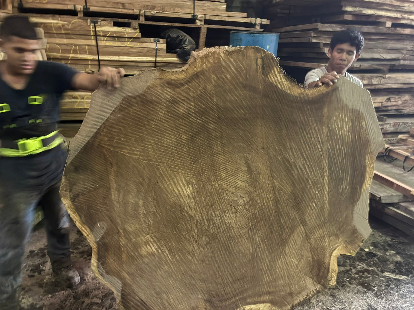 Round 64"x52"x3" SLO06CEN