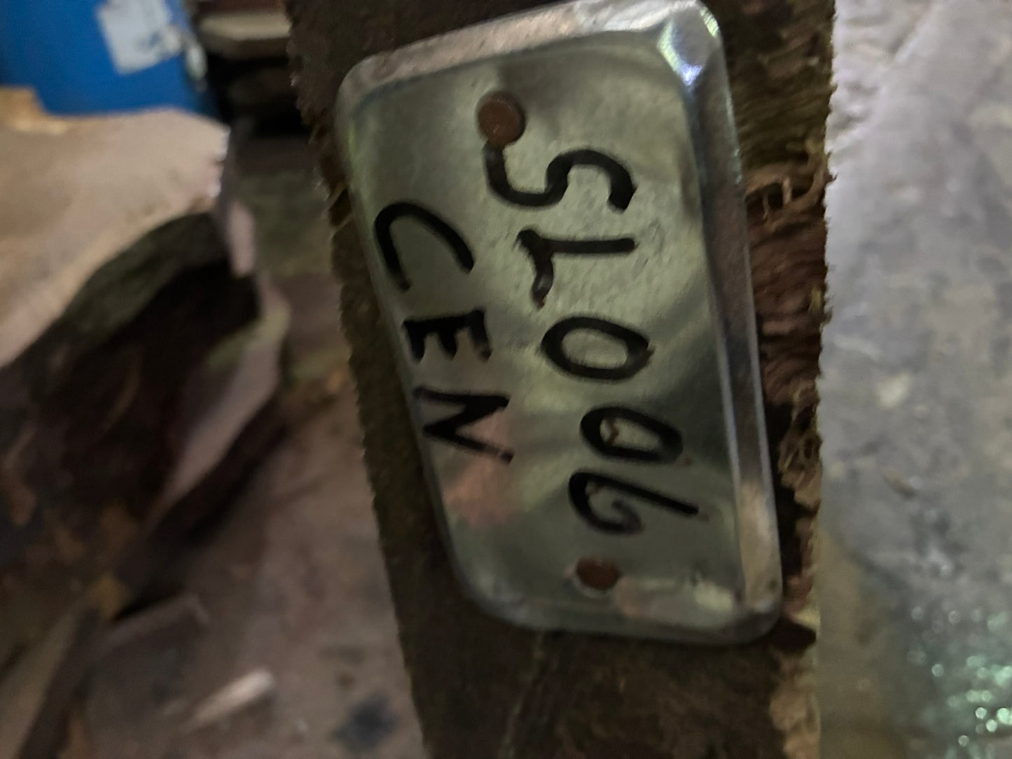 Round 64"x52"x3" SLO06CEN