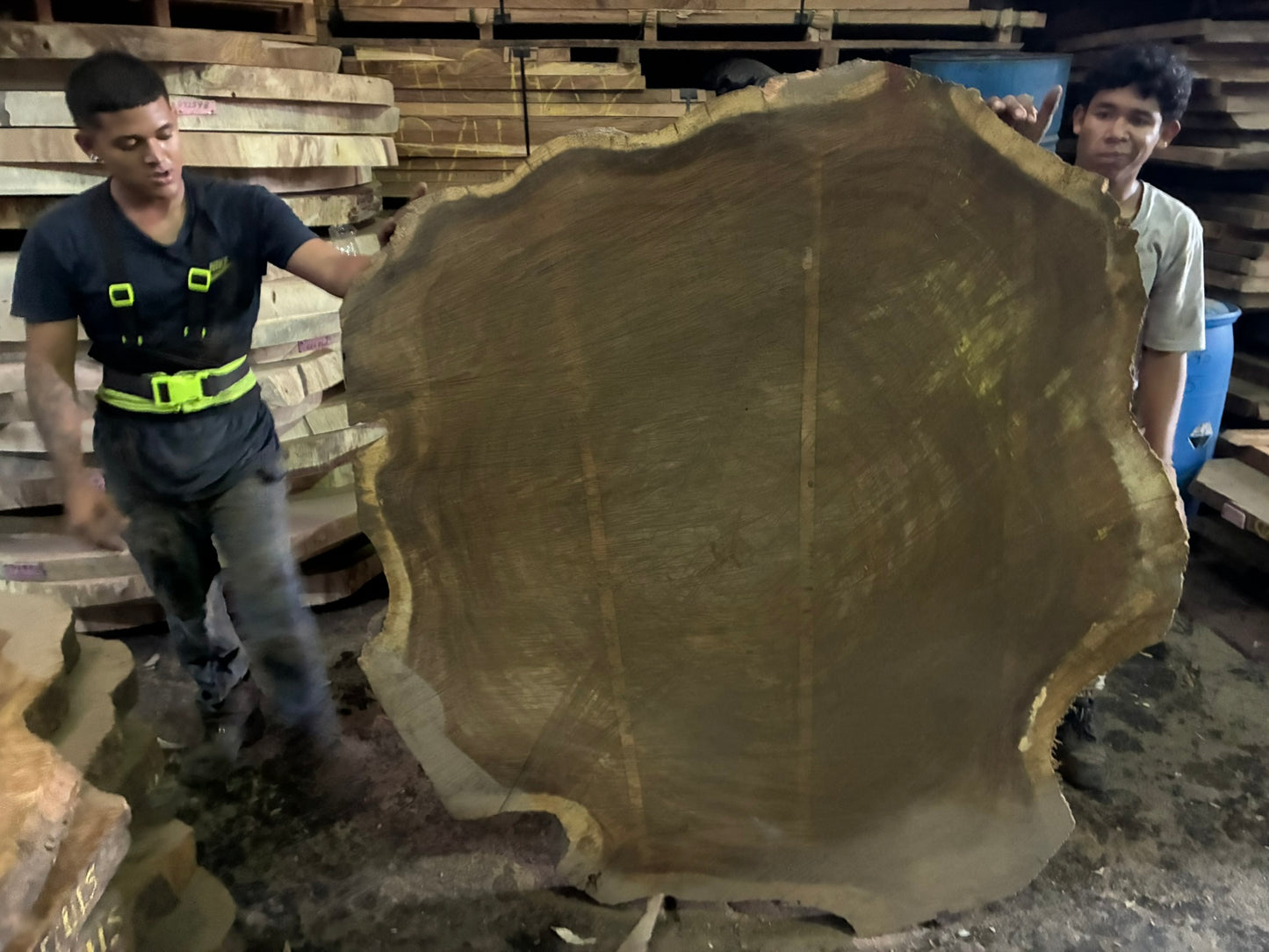 Round 59"x55"x3" SLO05CEN