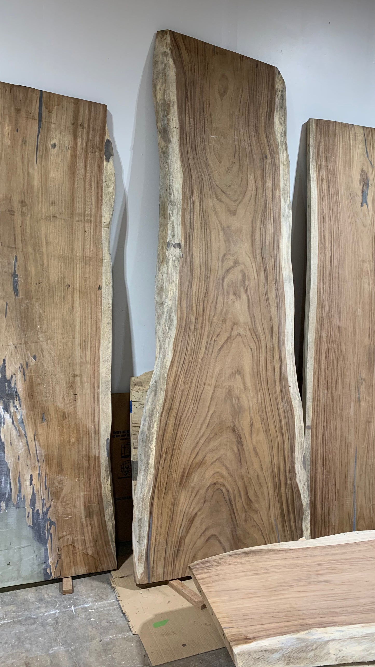 Table Top Slab 132" L x 45" W Mpod